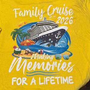 Gildan Yellow Cruise Graphic T-Shirt